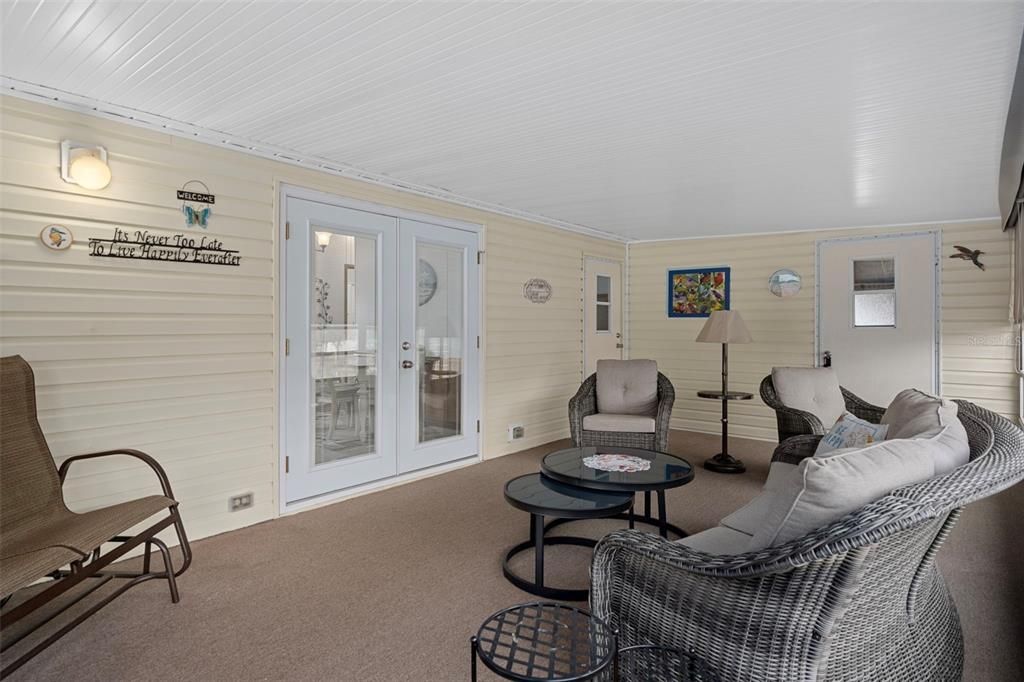 Active With Contract: $234,900 (3 beds, 2 baths, 1718 Square Feet)