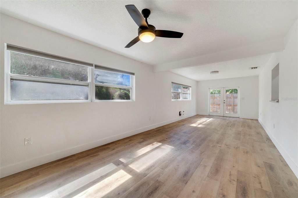 Active With Contract: $365,000 (4 beds, 2 baths, 2017 Square Feet)