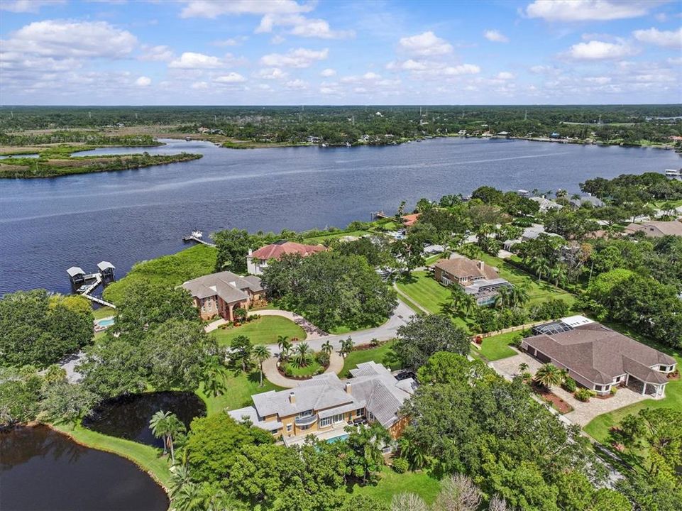 出租: $4,900 (5 贝兹, 4 浴室, 5014 平方英尺)