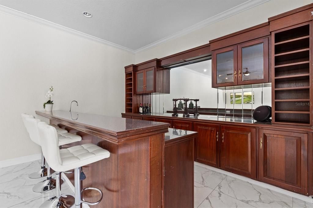 出租: $4,900 (5 贝兹, 4 浴室, 5014 平方英尺)