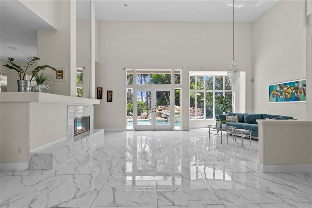 出租: $4,900 (5 贝兹, 4 浴室, 5014 平方英尺)