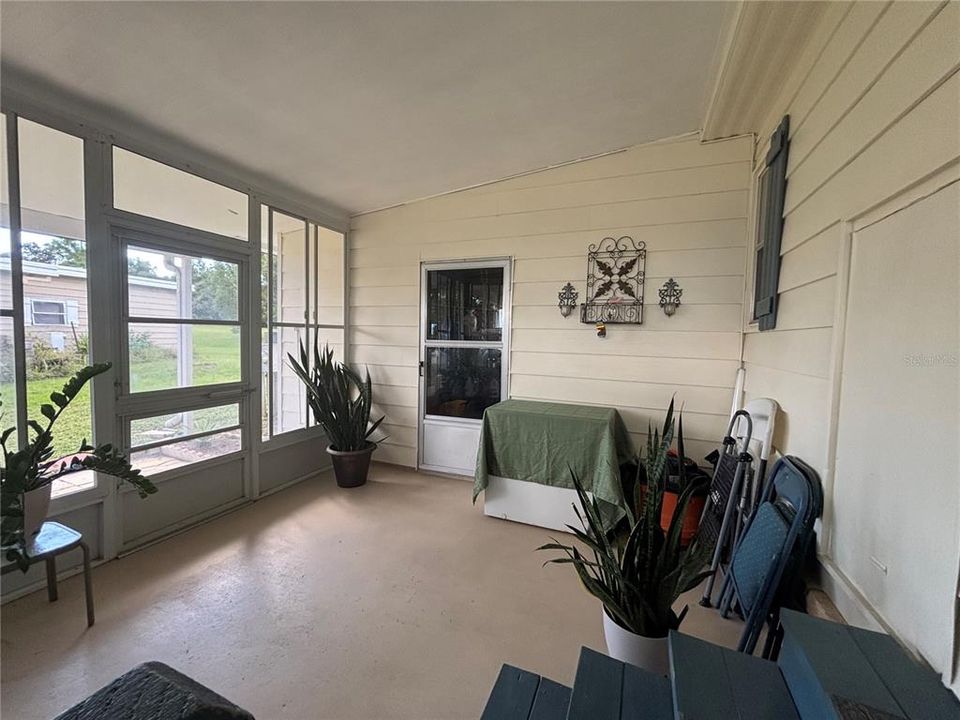 待售: $149,900 (2 贝兹, 2 浴室, 1366 平方英尺)