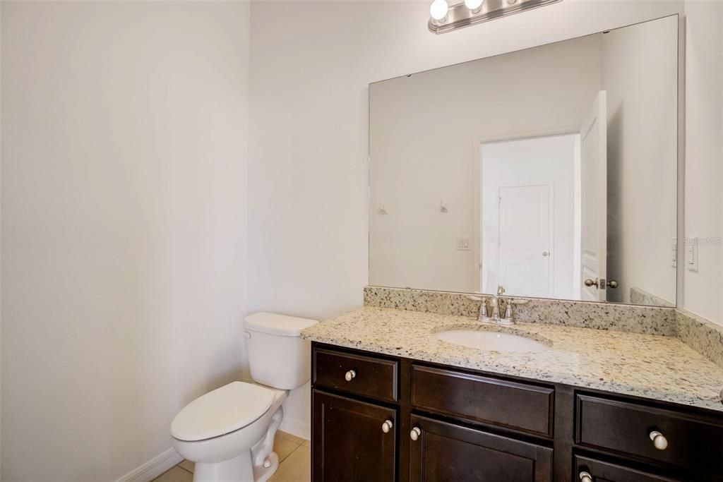 For Rent: $2,995 (4 beds, 3 baths, 3087 Square Feet)