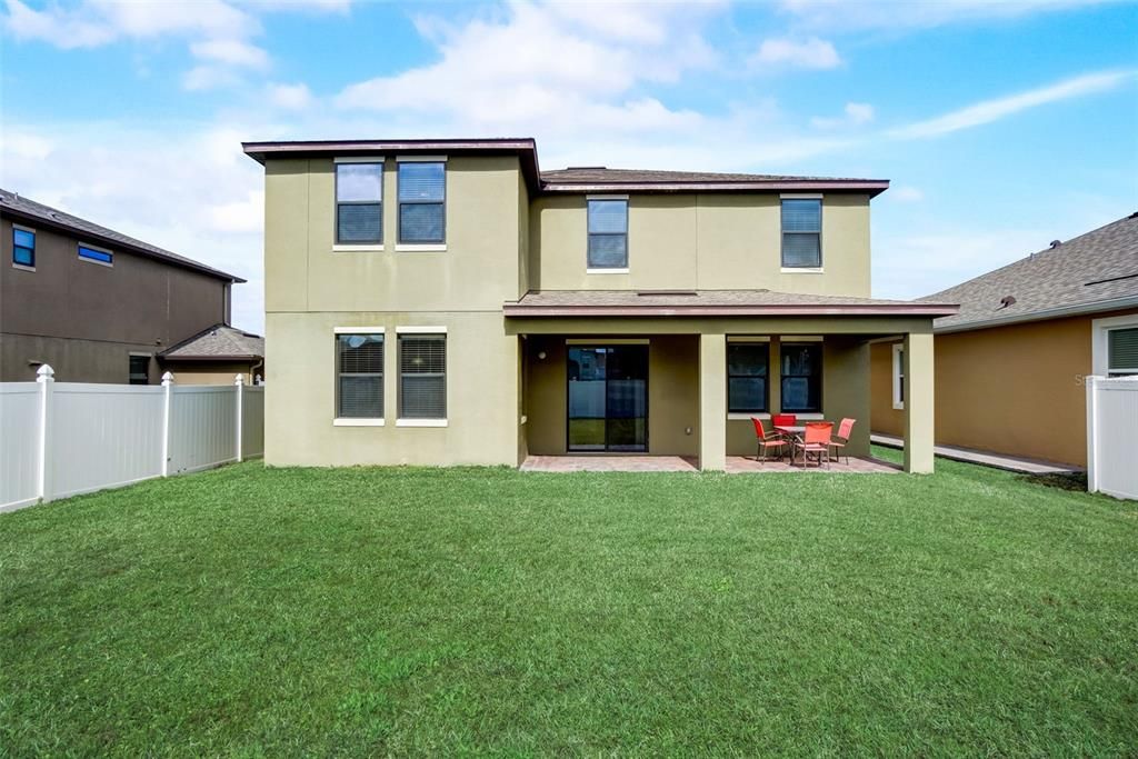 For Rent: $2,995 (4 beds, 3 baths, 3087 Square Feet)