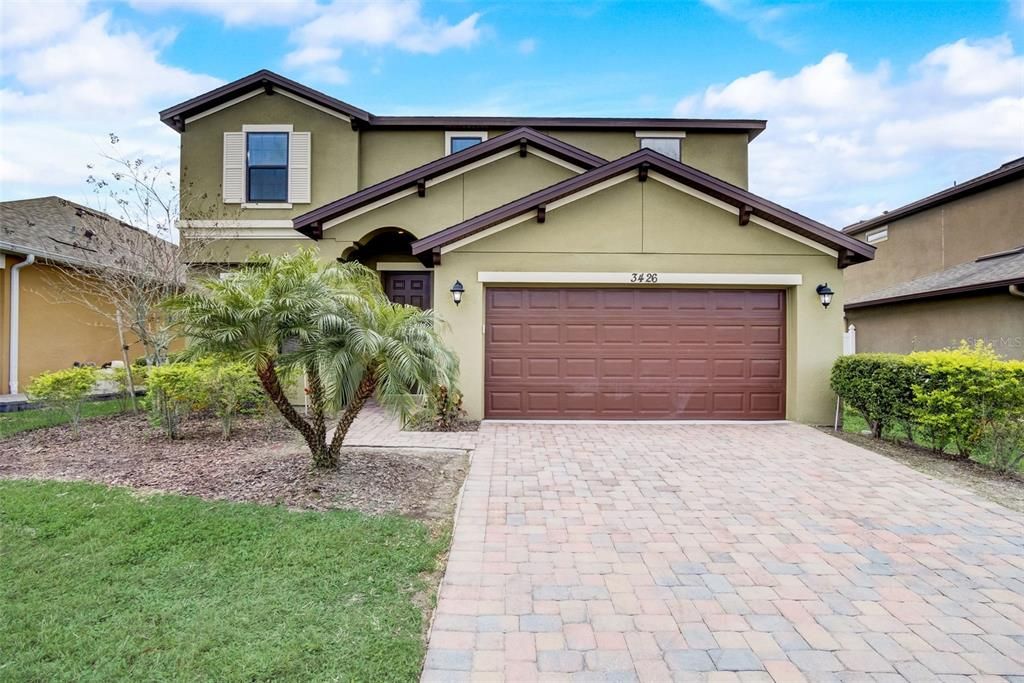 For Rent: $2,995 (4 beds, 3 baths, 3087 Square Feet)