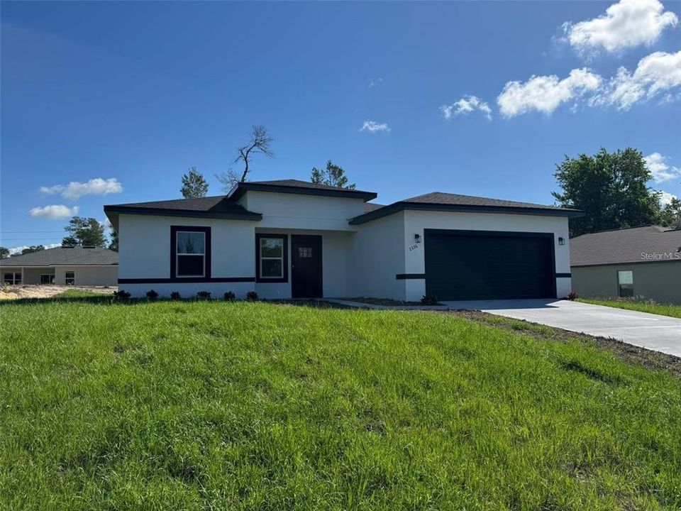 For Rent: $1,950 (4 beds, 2 baths, 1833 Square Feet)