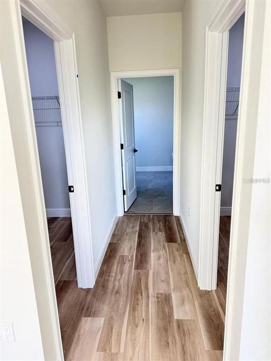 For Rent: $1,950 (4 beds, 2 baths, 1833 Square Feet)