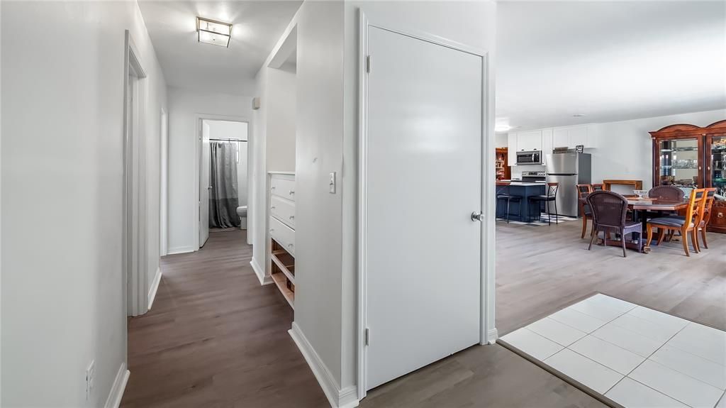 待售: $695,000 (3 贝兹, 2 浴室, 1929 平方英尺)