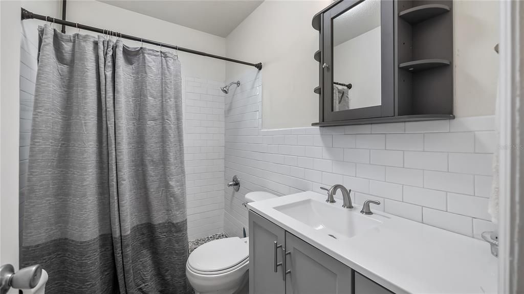 待售: $695,000 (3 贝兹, 2 浴室, 1929 平方英尺)