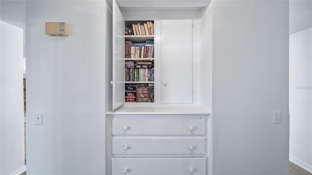 待售: $695,000 (3 贝兹, 2 浴室, 1929 平方英尺)