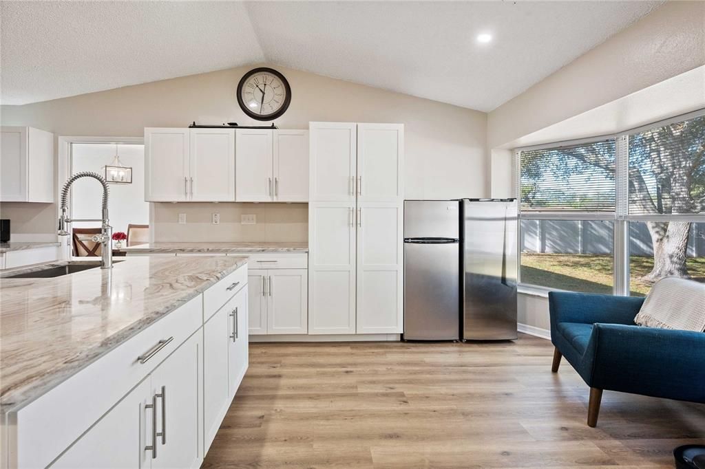 В аренду: $2,100 (3 спален, 2 ванн, 1832 Квадратных фут)