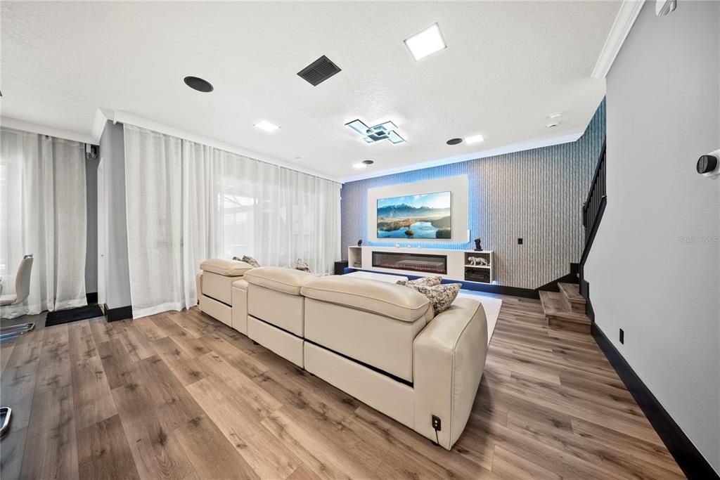 待售: $990,000 (5 贝兹, 3 浴室, 2950 平方英尺)