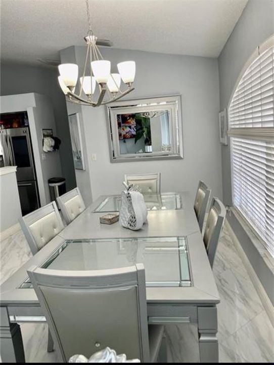 На продажу: $400,000 (3 спален, 2 ванн, 1758 Квадратных фут)