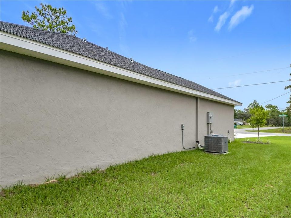 For Sale: $278,900 (3 beds, 2 baths, 1491 Square Feet)