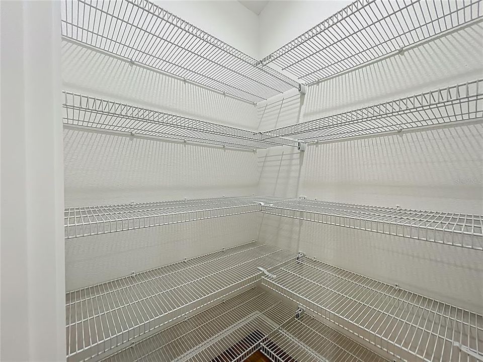 For Sale: $278,900 (3 beds, 2 baths, 1491 Square Feet)