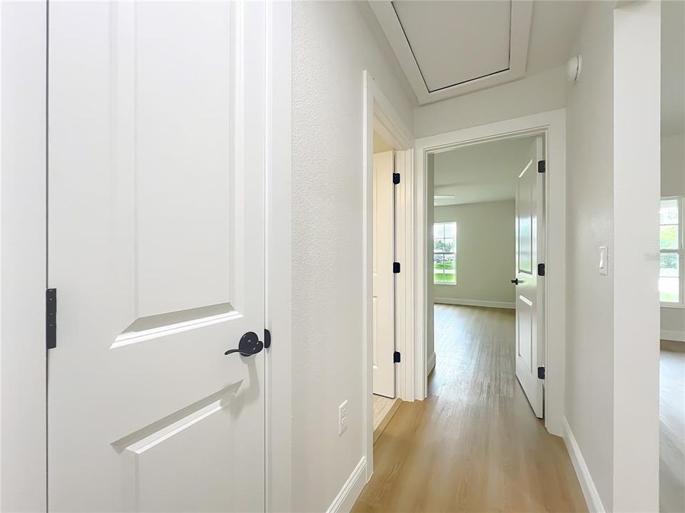 For Sale: $278,900 (3 beds, 2 baths, 1491 Square Feet)