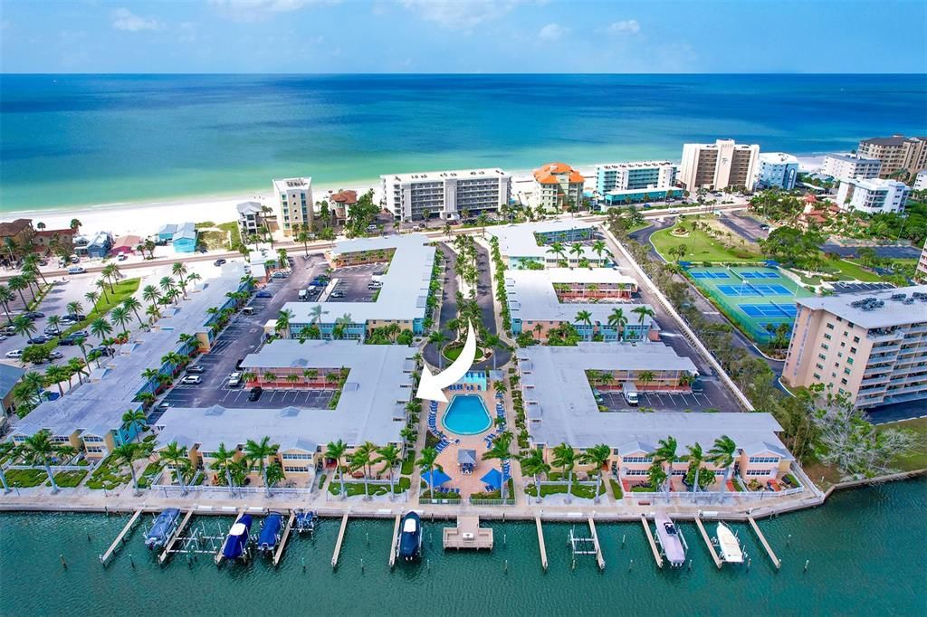 На продажу: $341,000 (1 спален, 1 ванн, 735 Квадратных фут)