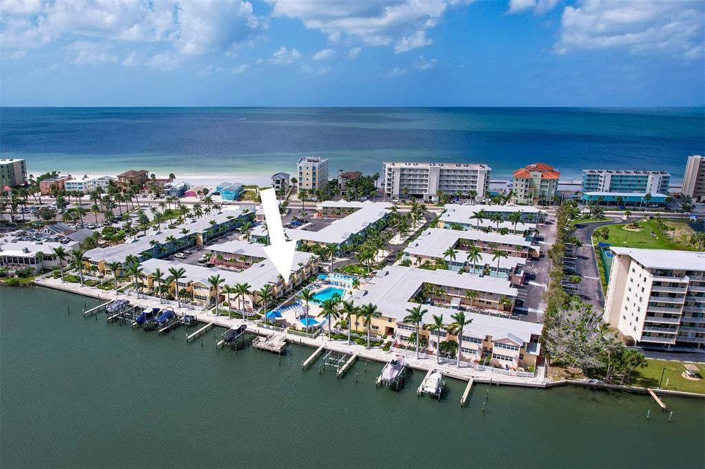 На продажу: $341,000 (1 спален, 1 ванн, 735 Квадратных фут)