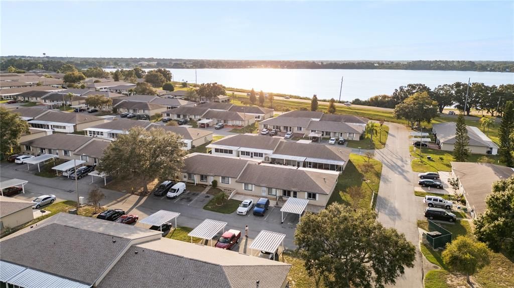 На продажу: $169,000 (3 спален, 2 ванн, 1073 Квадратных фут)