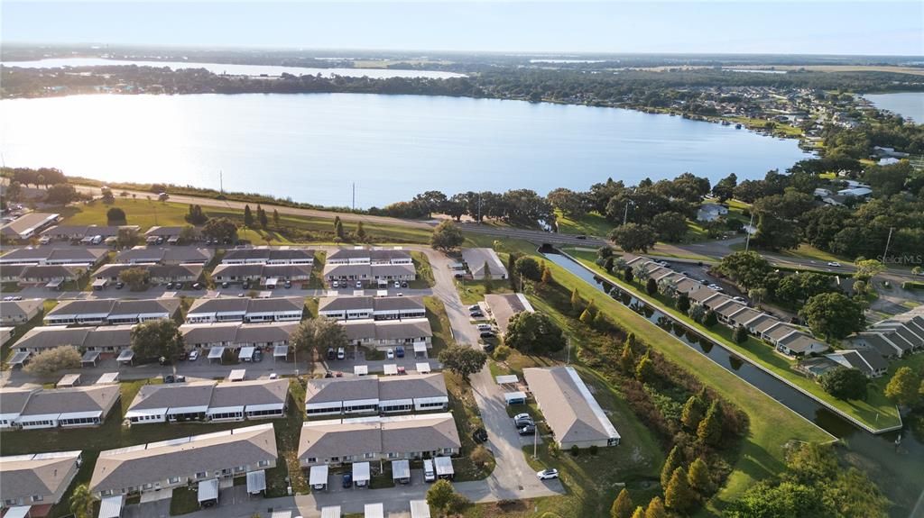 На продажу: $169,000 (3 спален, 2 ванн, 1073 Квадратных фут)