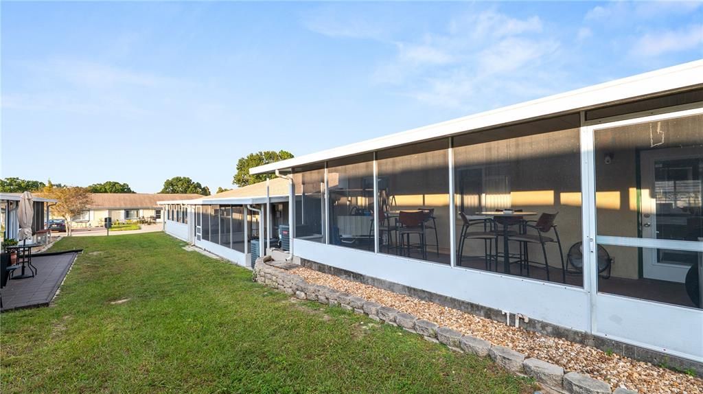 На продажу: $169,000 (3 спален, 2 ванн, 1073 Квадратных фут)