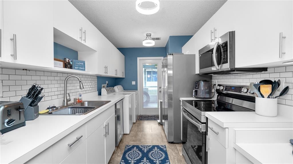 На продажу: $169,000 (3 спален, 2 ванн, 1073 Квадратных фут)