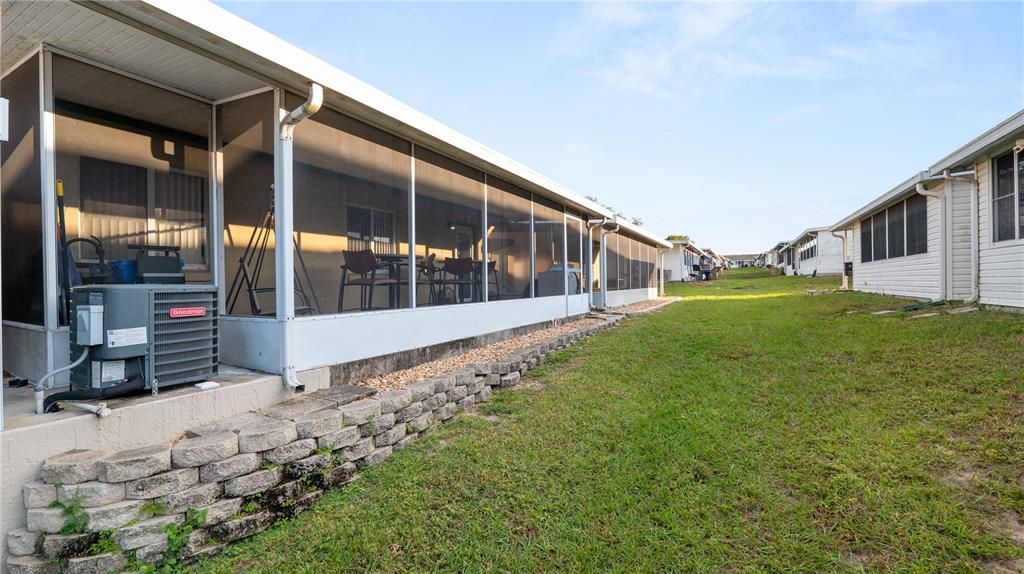 На продажу: $169,000 (3 спален, 2 ванн, 1073 Квадратных фут)