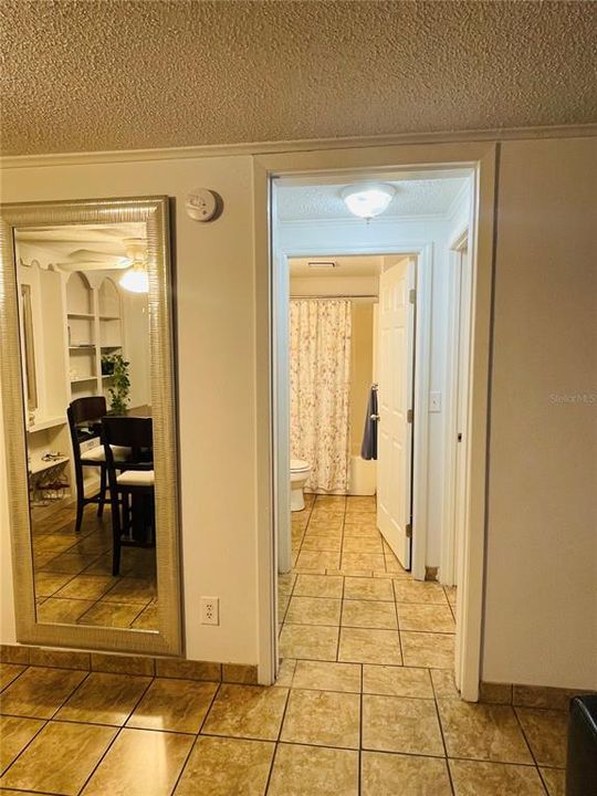 待售: $107,900 (1 贝兹, 1 浴室, 548 平方英尺)