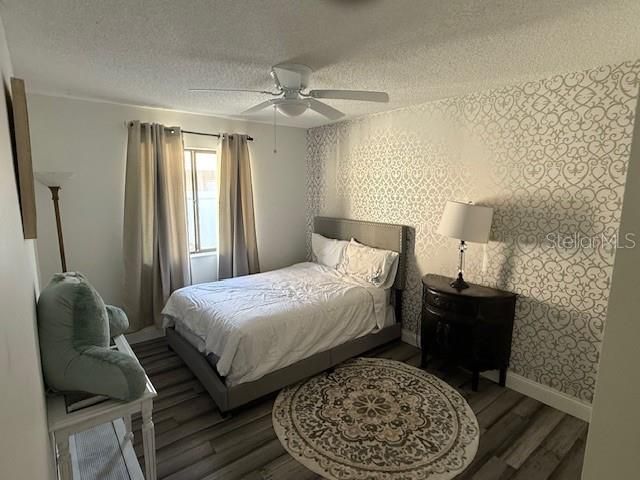 For Rent: $3,280 (3 beds, 2 baths, 1620 Square Feet)