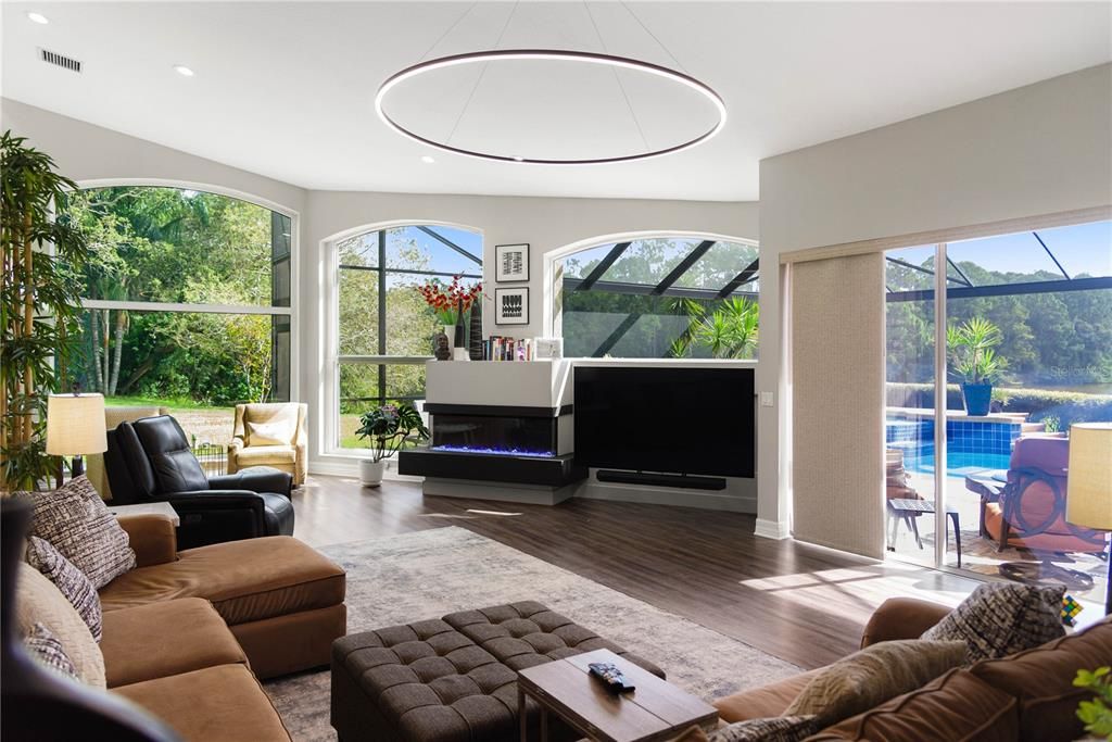 For Sale: $1,499,900 (4 beds, 3 baths, 3850 Square Feet)