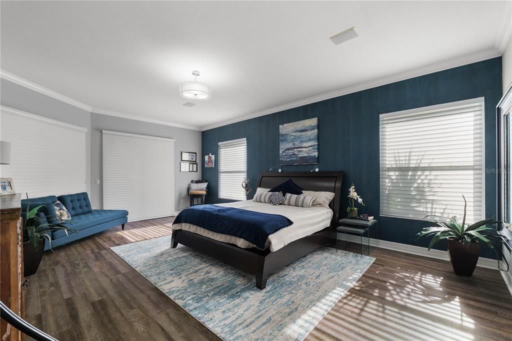 For Sale: $1,499,900 (4 beds, 3 baths, 3850 Square Feet)