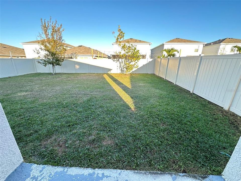 Под контрактом: $2,500 (4 спален, 2 ванн, 1846 Квадратных фут)