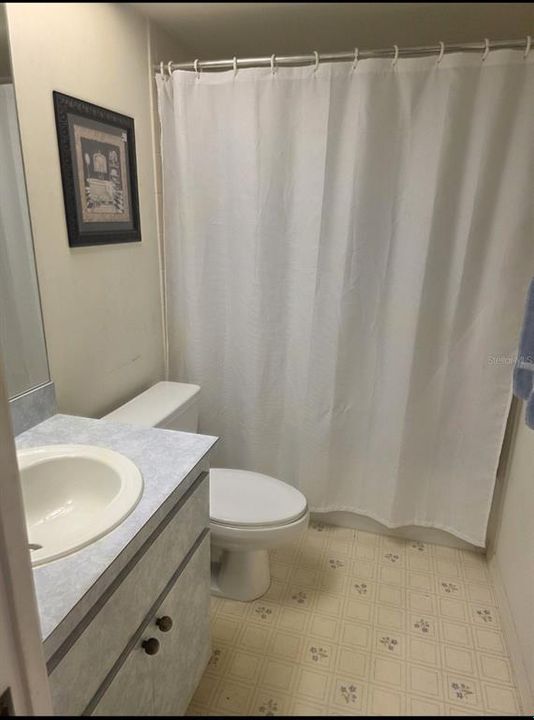 For Sale: $264,900 (2 beds, 2 baths, 1489 Square Feet)