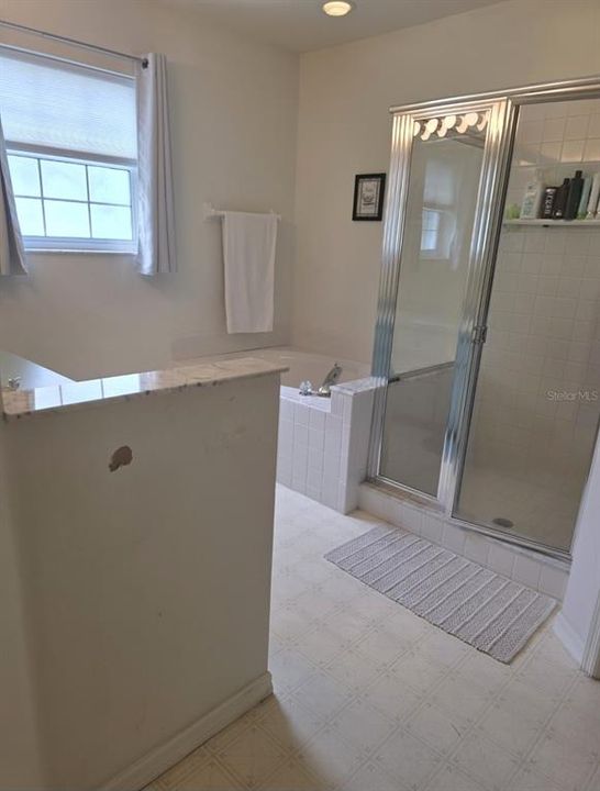 For Sale: $264,900 (2 beds, 2 baths, 1489 Square Feet)