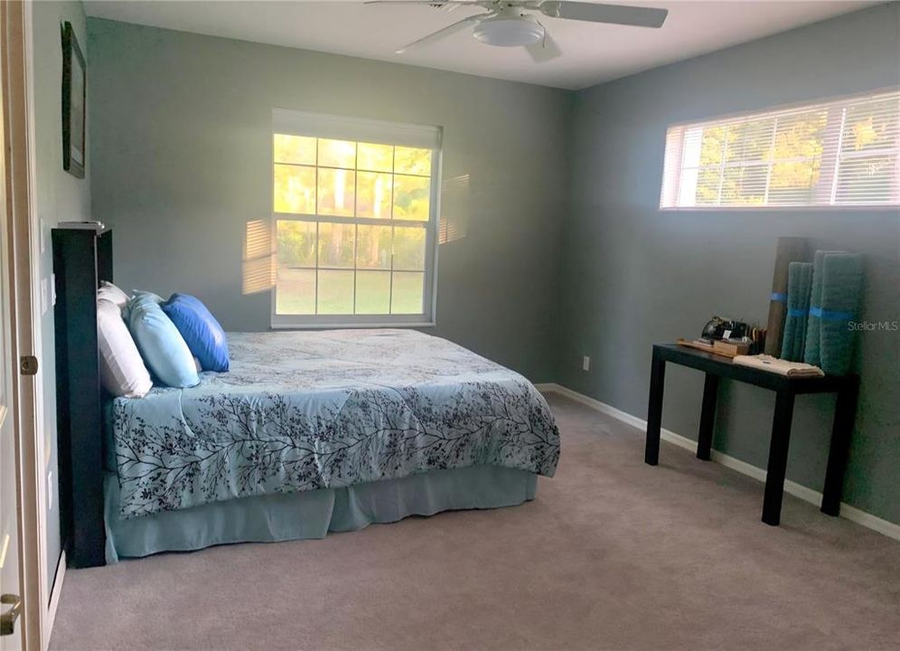 For Sale: $264,900 (2 beds, 2 baths, 1489 Square Feet)