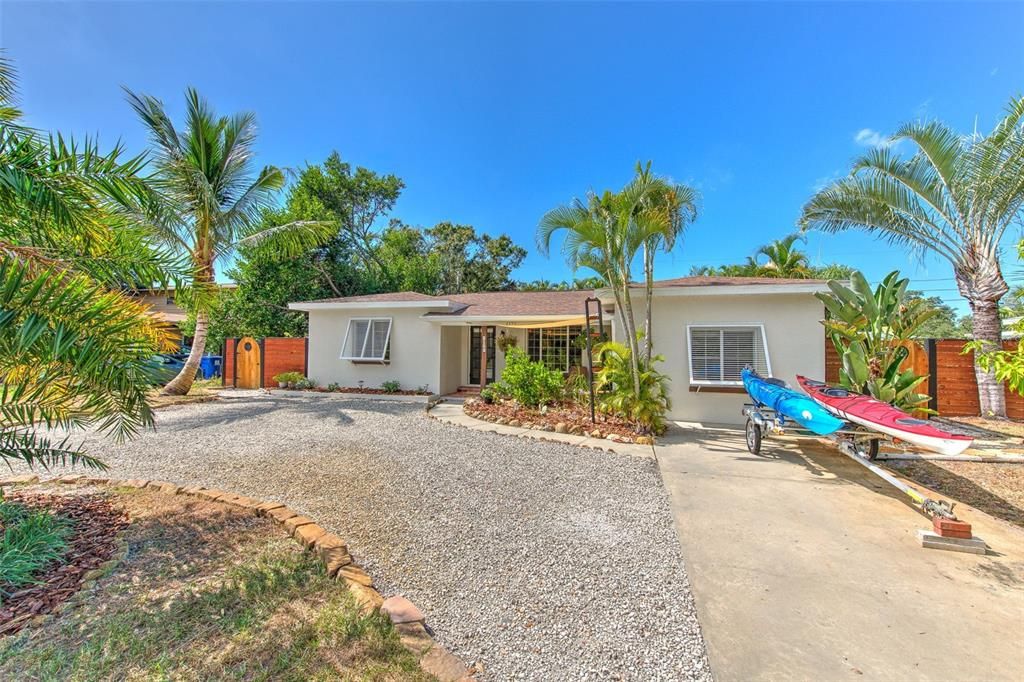 Recently Sold: $584,900 (3 beds, 2 baths, 1840 Square Feet)