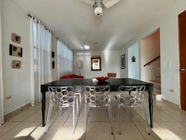 For Rent: $3,000 (4 beds, 2 baths, 2133 Square Feet)