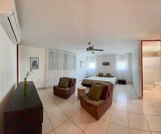 For Rent: $3,000 (4 beds, 2 baths, 2133 Square Feet)