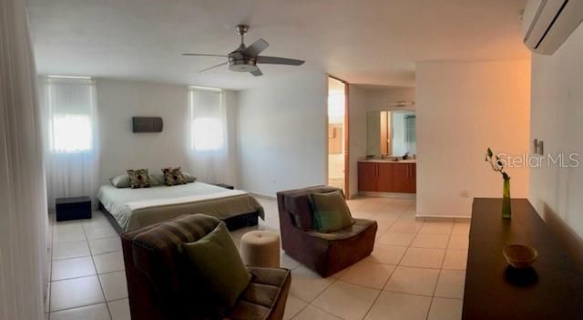 For Rent: $3,000 (4 beds, 2 baths, 2133 Square Feet)