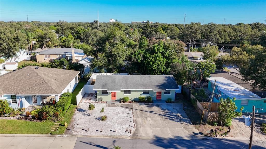 待售: $540,800 (4 贝兹, 0 浴室, 1600 平方英尺)