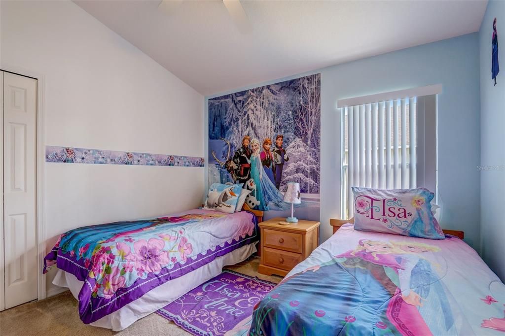 待售: $419,000 (4 贝兹, 3 浴室, 1836 平方英尺)