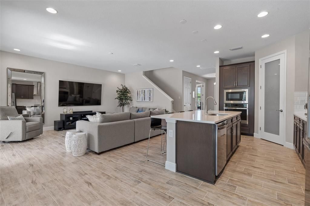 Active With Contract: $729,000 (5 beds, 3 baths, 3344 Square Feet)