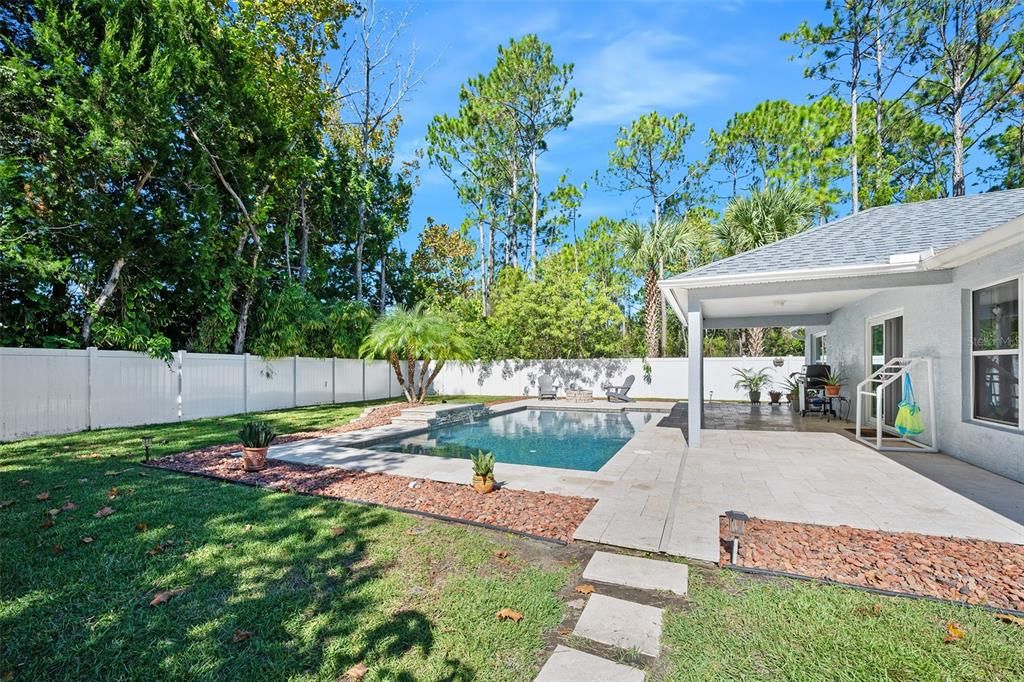 For Sale: $484,500 (4 beds, 3 baths, 2424 Square Feet)