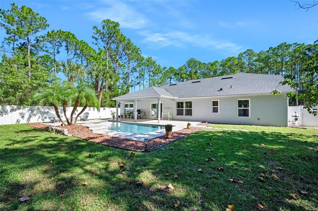 For Sale: $484,500 (4 beds, 3 baths, 2424 Square Feet)