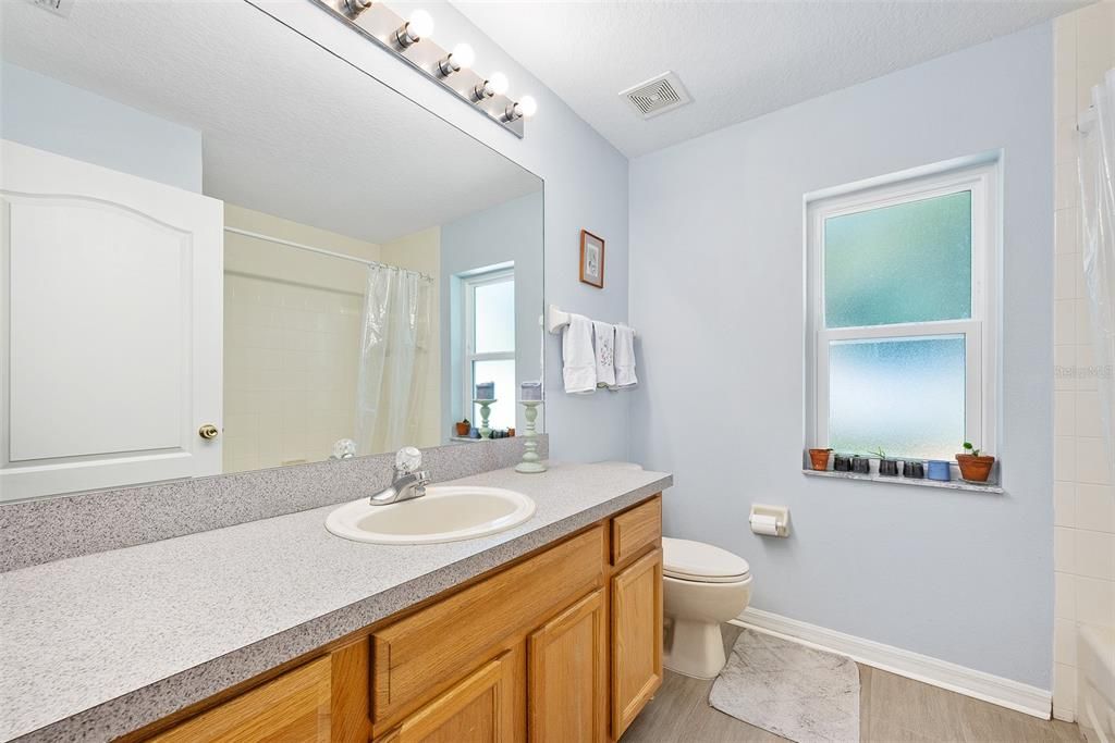 For Sale: $484,500 (4 beds, 3 baths, 2424 Square Feet)