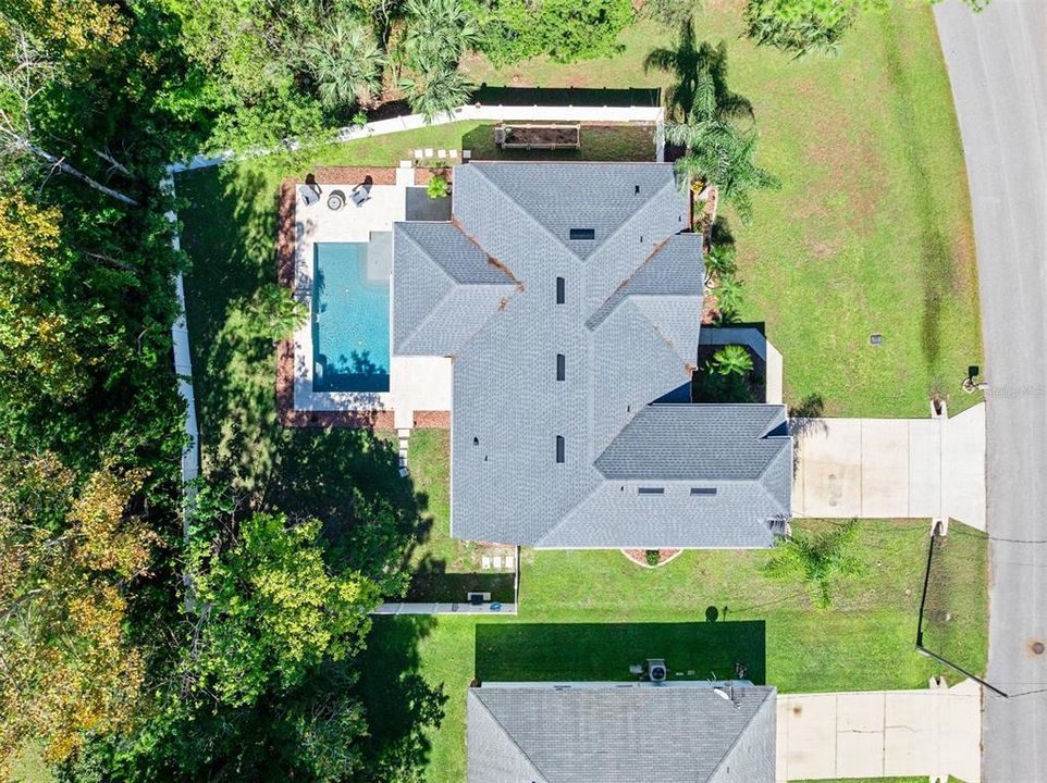 For Sale: $484,500 (4 beds, 3 baths, 2424 Square Feet)