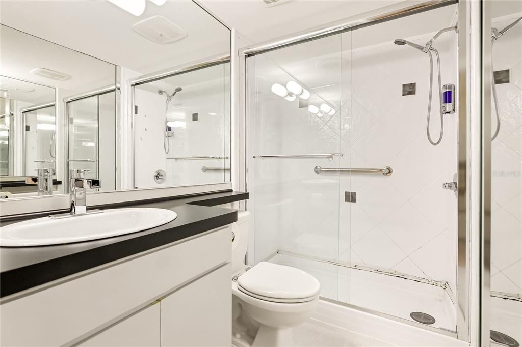 Activo con contrato: $88,000 (0 camas, 1 baños, 490 Pies cuadrados)