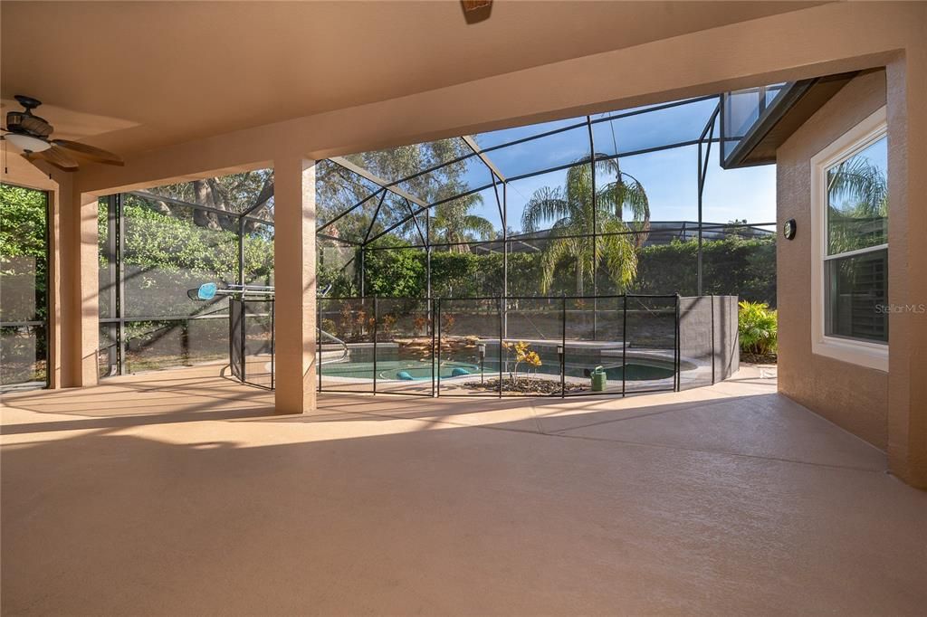 For Sale: $769,900 (4 beds, 3 baths, 2815 Square Feet)