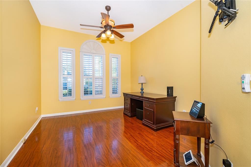 For Sale: $769,900 (4 beds, 3 baths, 2815 Square Feet)