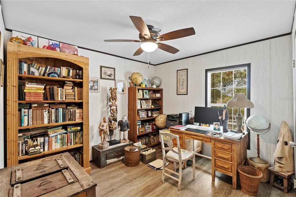 For Sale: $349,500 (4 beds, 2 baths, 1796 Square Feet)